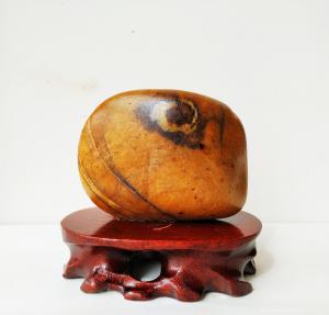藝術(shù)品圖片:藝術(shù)家15909617559文玩雜項(xiàng)作品名稱(chēng)《獨(dú)具慧眼》議價(jià)