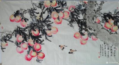 李偉強日記-國畫《詠桃》取唐太宗李世民《詠桃》詩句 “向日分千笑,迎風共一香”繪成五尺整紙畫【圖1】