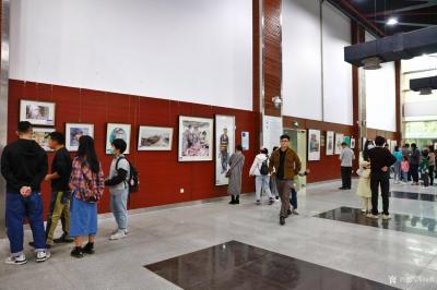 閻敏收藏-風(fēng)行水上 ?2020寶安美術(shù)提名展——12人水彩藝術(shù)展暨寶安美協(xié)水彩畫學(xué)會授牌儀【圖3】