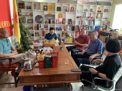 楊牧青日記-“古楊侯國”項(xiàng)目研討會在北京舉行
上圖:楊牧青宗親用甲骨文書法拜題<古楊【圖2】